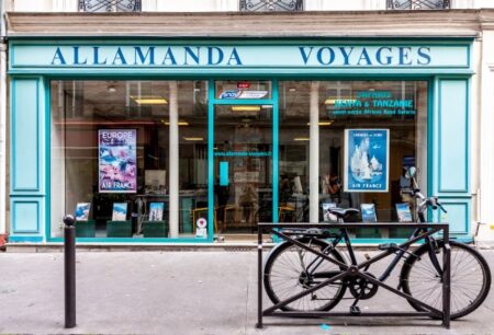 10-Jobs-for-the-Travel-Lover-in-You