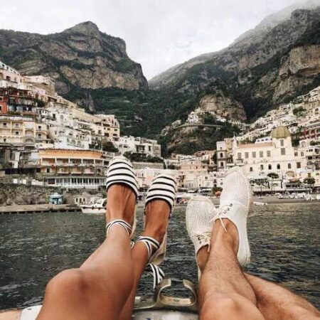 Twice As Special: Reasons why Couples should Travel Together Featured Image - Twice as Special