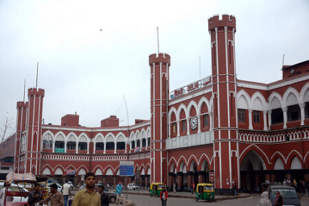purani-dilli-station