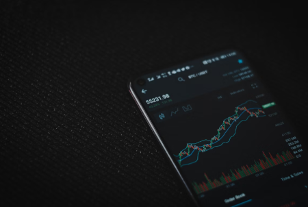 From Paycheck to Portfolio: Your First Steps in Wealth Management